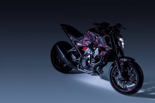 Honda shows V3R prototype at EICMA, 900 cc, V-three
