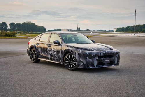 Honda next-gen mid-size platform for Civic/CR-V and new mid-size e:HEV hybrid system sampled in Japan