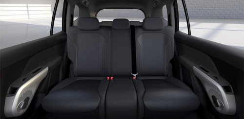 VinFast Limo Green previewed in Indonesia – EV MPV with 204 PS, up to 450 km NEDC; March 2026 launch