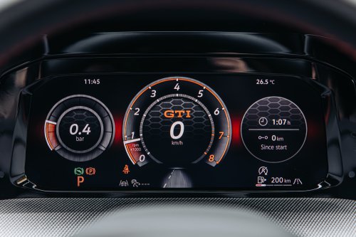 Volkswagen Golf Mk8.5 in Malaysia – R-Line with 150 PS 1.5L MHEV, dry DSG; GTI 265 PS RM250k with VAP