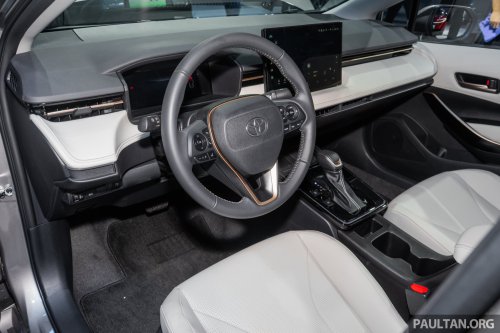 2026 Toyota Corolla sedan facelift in Guangzhou – new face, interior, large touchscreen, coming to Malaysia?