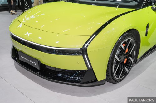2025 Xpeng P7 in Guangzhou – scissor doors available; up to 594 PS/695 Nm, up to 820 km CLTC