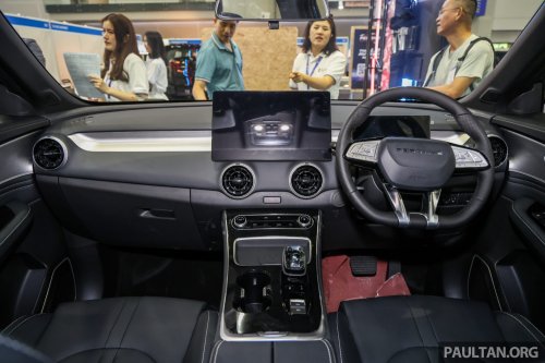 Forthing Friday EV, REEV to launch in Malaysia for RM130k? Dongfeng sub-brand to bring V9 MPV in 2026