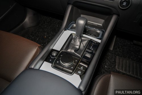 2025 Mazda 3 1.5L High Plus launched in Malaysia – similar kit to 2.0L High Plus but RM46k less; fr RM120k