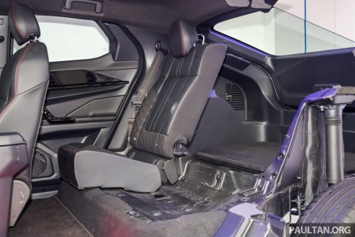 Perodua QV-E EV up close – 52.5 kWh LFP CATL battery, rear torsion beam, range around 385 km?