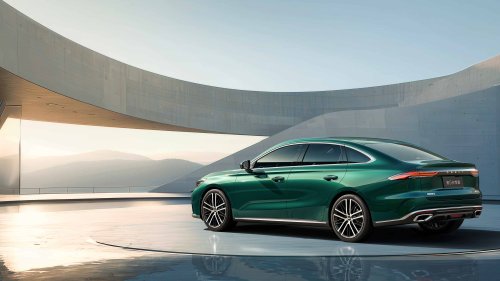 Geely Galaxy Starshine 6 in Beijing – PHEV version of Emgrand; next Proton S70, future Proton eMas sedan?
