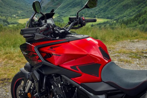 Honda unveils CB1000GT sports-tourer at EICMA