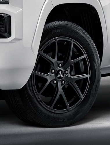 Mitsubishi, Mitsubishi Triton, 2026 Mitsubishi Triton Street launched in Thailand – Mega Cab with different face, 150 PS diesel; RM83k