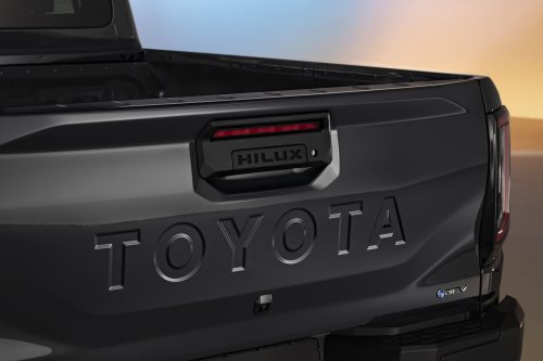 2026 Toyota Hilux Travo – heavy facelift, 2.8L diesel standard, EV with 240 km WLTP range, RM99k-RM192k