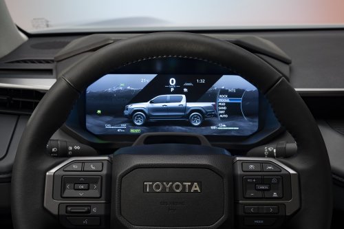 2026 Toyota Hilux Travo, Travo-e unveiled in Bangkok – 204 PS 2.8 diesel or 240 km WLTP EV, RM95k-180k