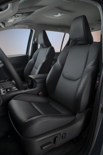 2026 Toyota Hilux Travo, Travo-e unveiled in Bangkok – 204 PS 2.8 diesel or 240 km WLTP EV, RM95k-180k