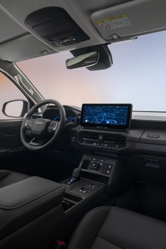 2026 Toyota Hilux Travo, Travo-e unveiled in Bangkok – 204 PS 2.8 diesel or 240 km WLTP EV, RM95k-180k