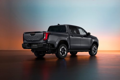 2026 Toyota Hilux Travo, Travo-e unveiled in Bangkok – 204 PS 2.8 diesel or 240 km WLTP EV, RM95k-180k