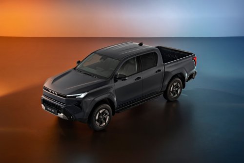 2026 Toyota Hilux Travo, Travo-e unveiled in Bangkok – 204 PS 2.8 diesel or 240 km WLTP EV, RM95k-180k