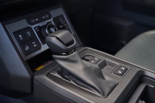 2026 Toyota Hilux Travo, Travo-e unveiled in Bangkok – 204 PS 2.8 diesel or 240 km WLTP EV, RM95k-180k