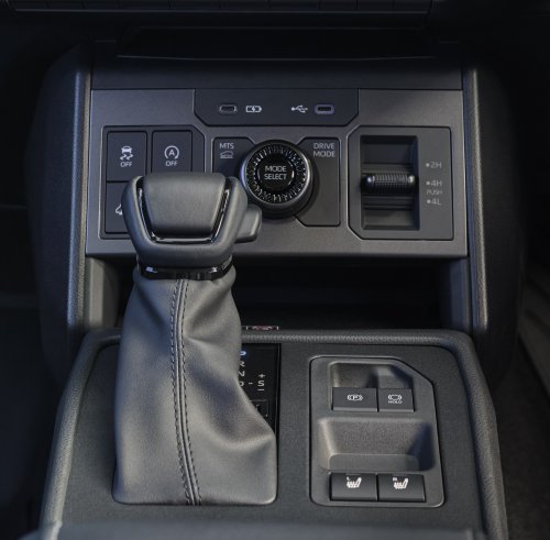 2026 Toyota Hilux Travo, Travo-e unveiled in Bangkok – 204 PS 2.8 diesel or 240 km WLTP EV, RM95k-180k