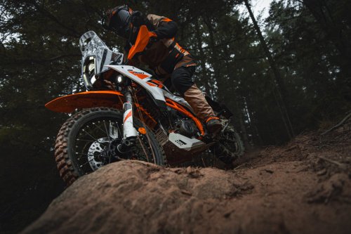 2025/2026 KTM 390 Adventure R, Adventure X, Enduro R and SMC R – side stand replacement recall