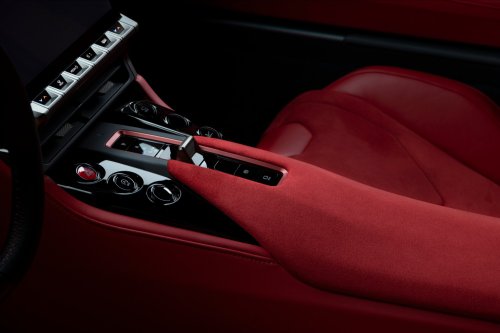 GR GT revealed – Toyota’s new flagship sports car with 650 PS 4.0L twin-turbo hybrid V8, 320 km/h