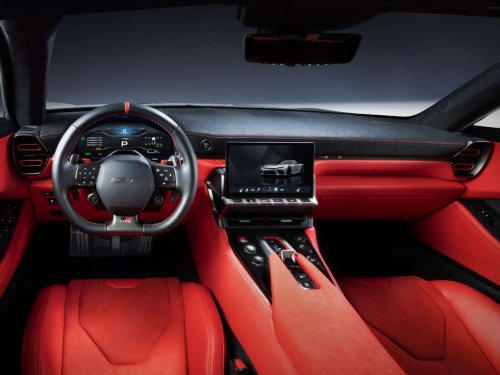 Toyota, GR GT revealed – Toyota’s new flagship sports car with 650 PS 4.0L twin-turbo hybrid V8, 320 km/h