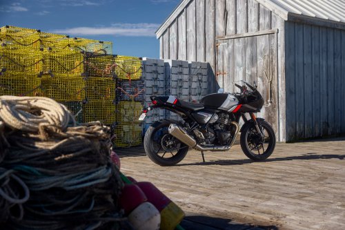 2026 Triumph Tracker 400 and Thruxton 400 released