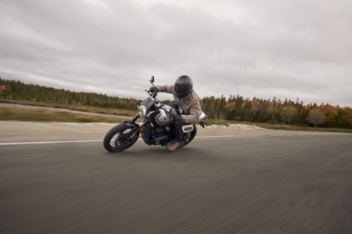 2026 Triumph Tracker 400 and Thruxton 400 released