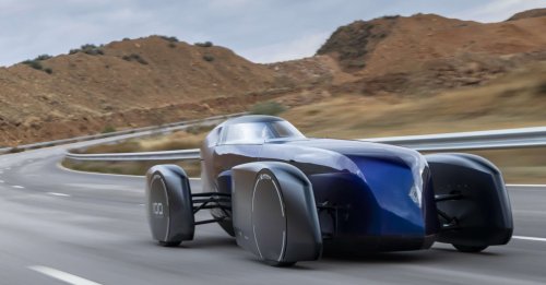 Renault Filante Record EV concept drives 1,008 km on single charge of 87 kWh battery, averaging 108 km/h