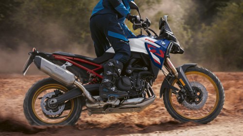 BMW Motorrad reveals 2026 motorcycle colour options