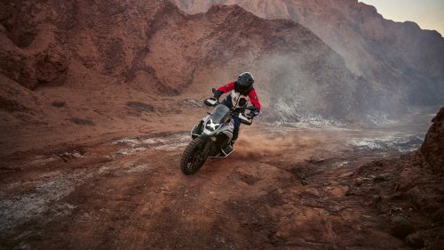 BMW Motorrad reveals 2026 motorcycle colour options