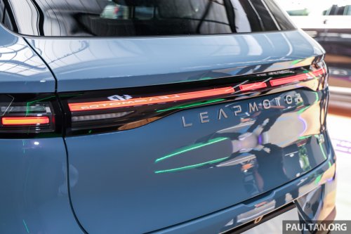 Leapmotor B10 gets first OTA software update – one-pedal driving, Apple CarPlay/Android Auto, shortcuts