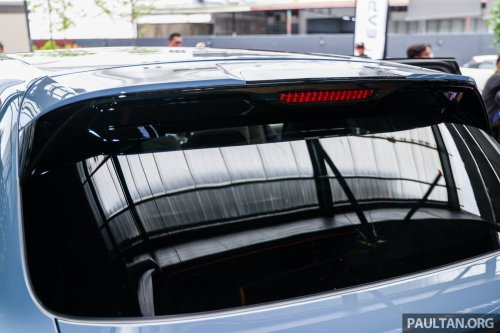 Leapmotor B10 gets first OTA software update – one-pedal driving, Apple CarPlay/Android Auto, shortcuts