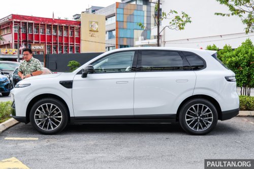 Leapmotor B10 gets first OTA software update – one-pedal driving, Apple CarPlay/Android Auto, shortcuts