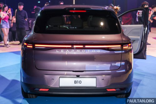 Leapmotor B10 gets first OTA software update – one-pedal driving, Apple CarPlay/Android Auto, shortcuts