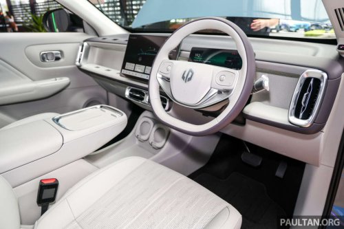 Leapmotor B10 gets first OTA software update – one-pedal driving, Apple CarPlay/Android Auto, shortcuts