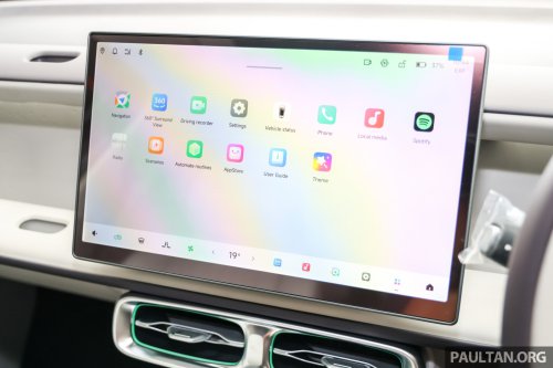 Leapmotor B10 gets first OTA software update – one-pedal driving, Apple CarPlay/Android Auto, shortcuts