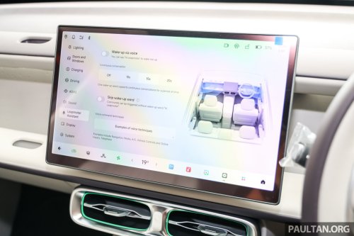 Leapmotor B10 gets first OTA software update – one-pedal driving, Apple CarPlay/Android Auto, shortcuts