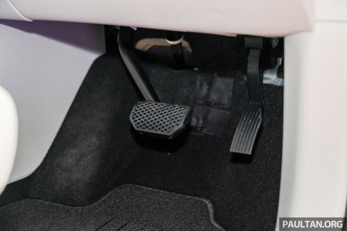 Leapmotor B10 gets first OTA software update – one-pedal driving, Apple CarPlay/Android Auto, shortcuts