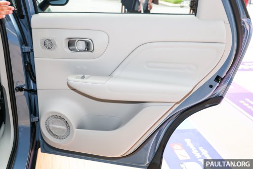 Leapmotor B10 gets first OTA software update – one-pedal driving, Apple CarPlay/Android Auto, shortcuts