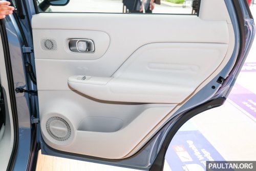 Leapmotor B10 gets first OTA software update – one-pedal driving, Apple CarPlay/Android Auto, shortcuts