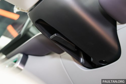 Leapmotor B10 gets first OTA software update – one-pedal driving, Apple CarPlay/Android Auto, shortcuts