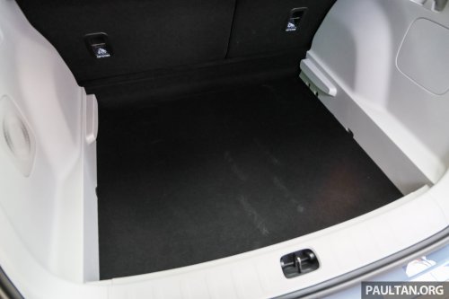 Leapmotor B10 gets first OTA software update – one-pedal driving, Apple CarPlay/Android Auto, shortcuts