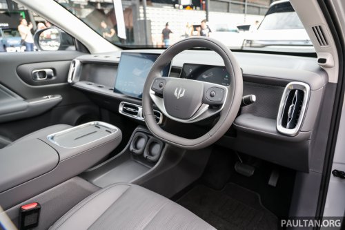 Leapmotor B10 gets first OTA software update – one-pedal driving, Apple CarPlay/Android Auto, shortcuts