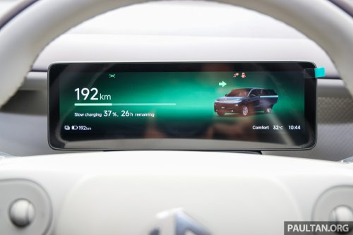 Leapmotor B10 gets first OTA software update – one-pedal driving, Apple CarPlay/Android Auto, shortcuts