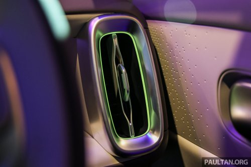Leapmotor B10 gets first OTA software update – one-pedal driving, Apple CarPlay/Android Auto, shortcuts