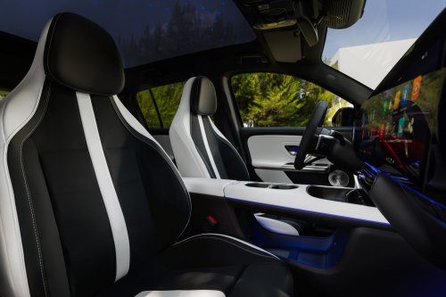 2026 Mercedes-Benz GLB – 7-seat EV SUV, up to 631 km, 320 kW DC charging, 400V optional, hybrid later