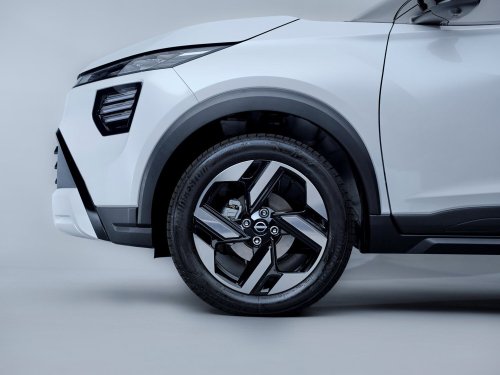 Nissan, Nissan Kicks, SUV, 2026 Nissan Kait debuts in Brazil – compact SUV with same platform as older P15 Kicks; 1.6L NA, CVT