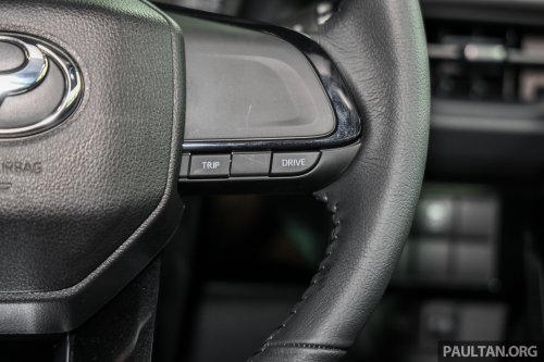 2026 Perodua Traz launched in Malaysia – Toyota Yaris Cross B-SUV twin, 1.5L NA CVT, X/H variants, fr RM76k