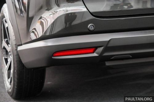 2026 Perodua Traz launched in Malaysia – Toyota Yaris Cross B-SUV twin, 1.5L NA CVT, X/H variants, fr RM76k