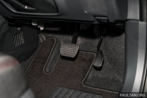 2026 Perodua Traz launched in Malaysia – Toyota Yaris Cross B-SUV twin, 1.5L NA CVT, X/H variants, fr RM76k