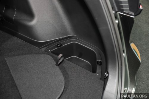 2026 Perodua Traz launched in Malaysia – Toyota Yaris Cross B-SUV twin, 1.5L NA CVT, X/H variants, fr RM76k