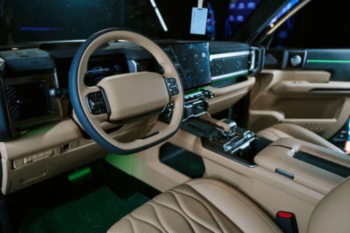 Chery KP31 – interior of diesel PHEV pick-up revealed